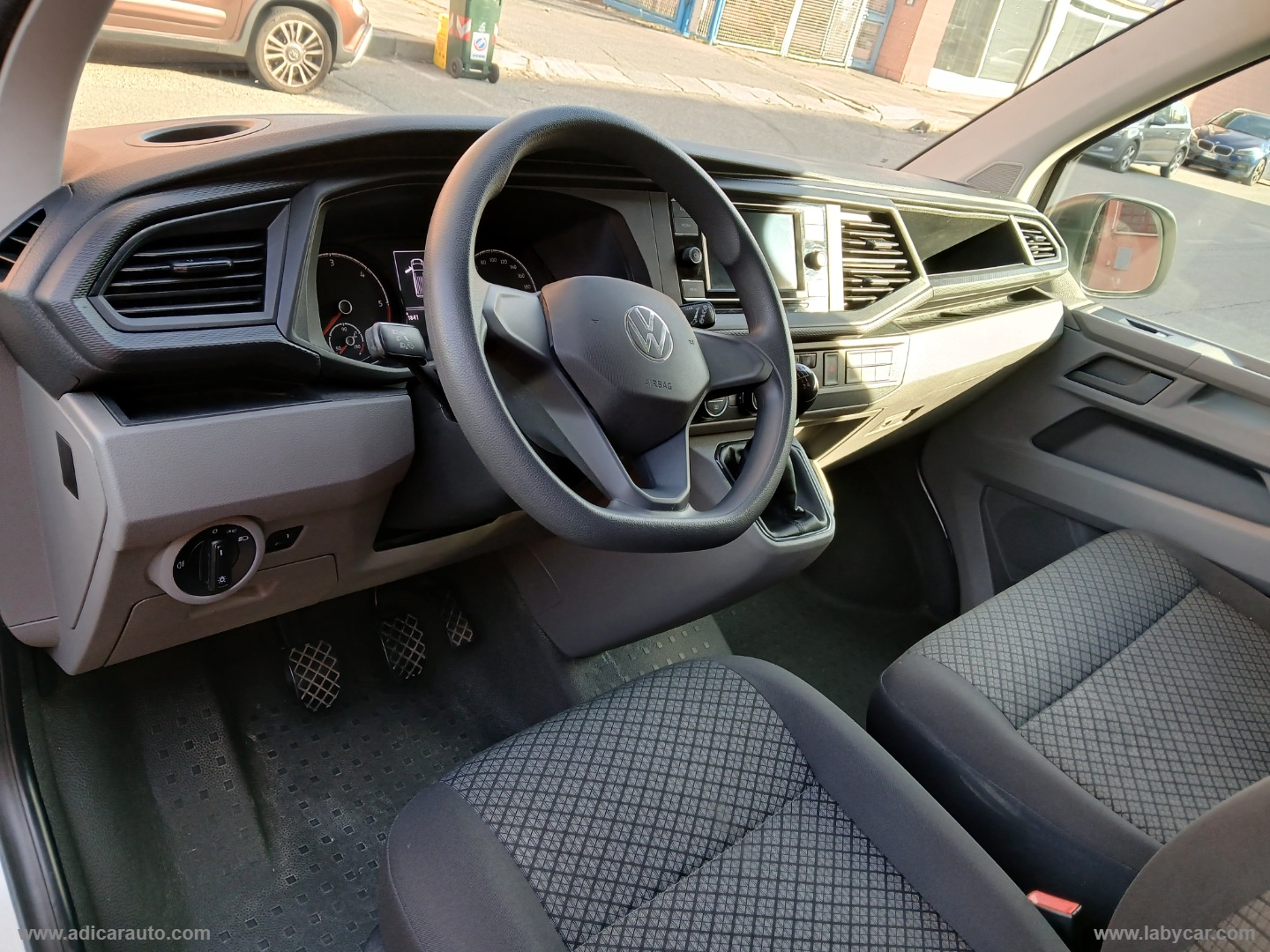 Caravelle 2.0 TDI 110 CV 9 POSTI IVA ESPOSTA - immagine 11