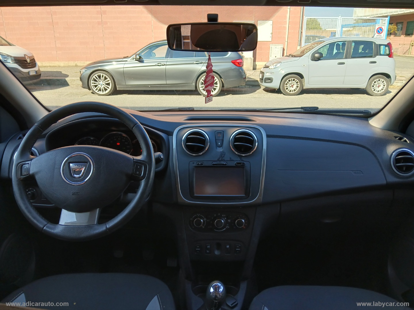 Sandero Stepway 1.5 dCi 8V 90 CV - immagine 11