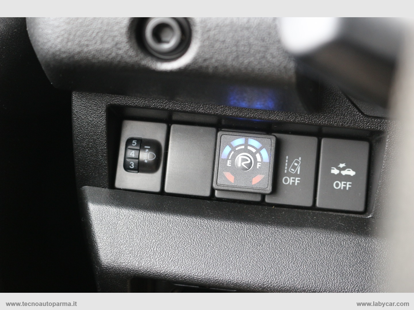 Jimny 1.5 5MT PRO - immagine 11