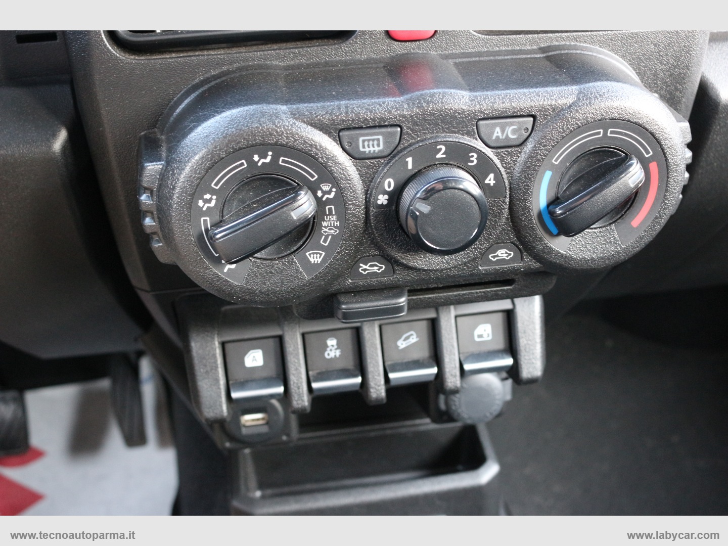 Jimny 1.5 5MT PRO - immagine 11