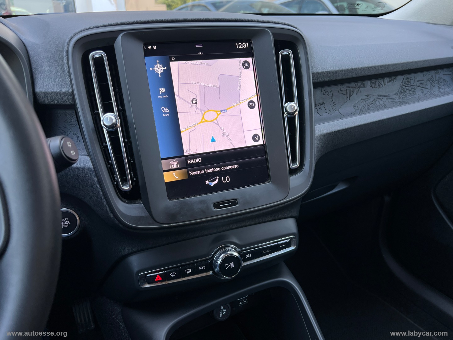 XC40 T2 automatico Essential - immagine 11