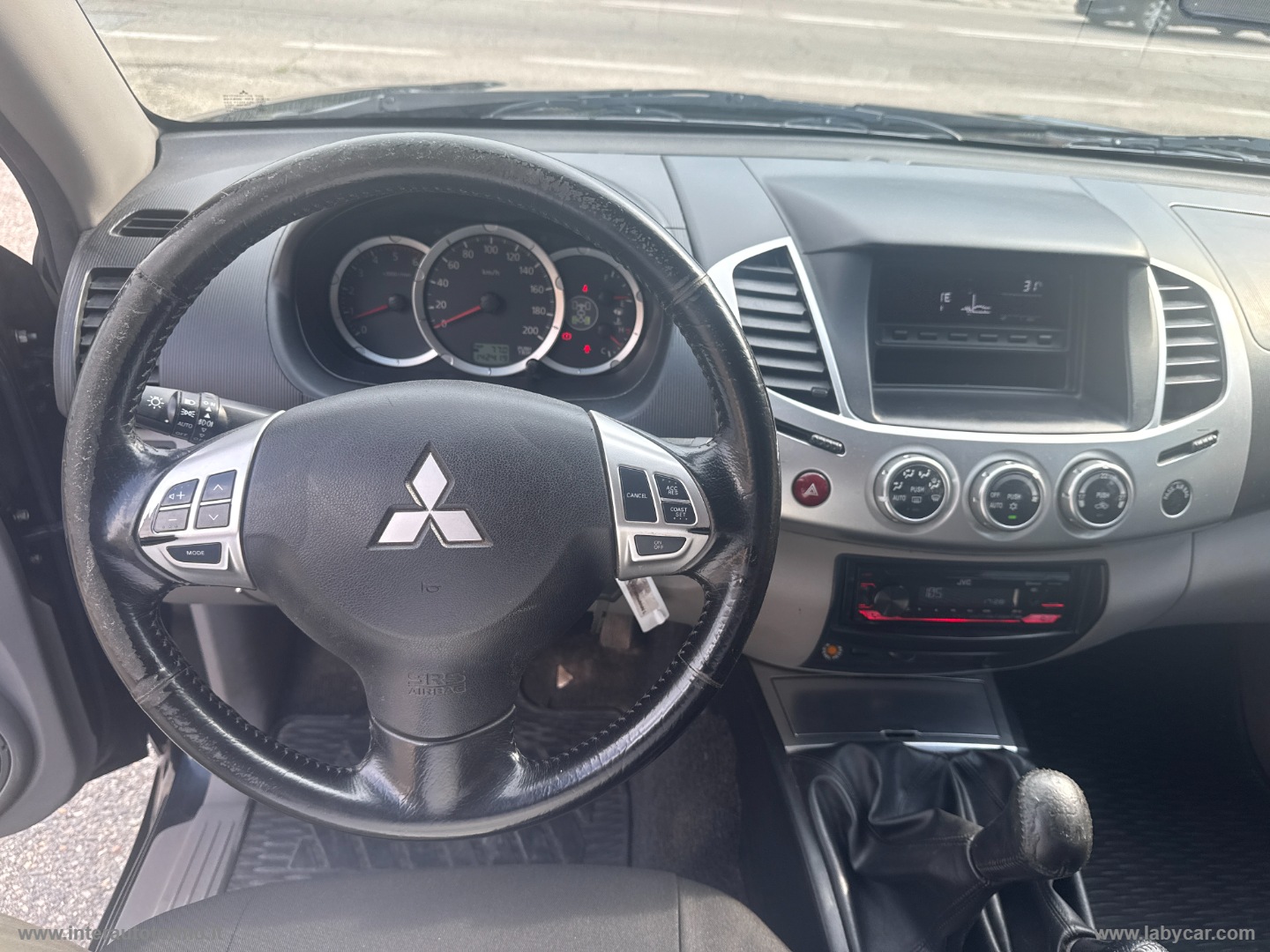 L200 2.5 DI-D/178CV DC Intense Plus - immagine 11