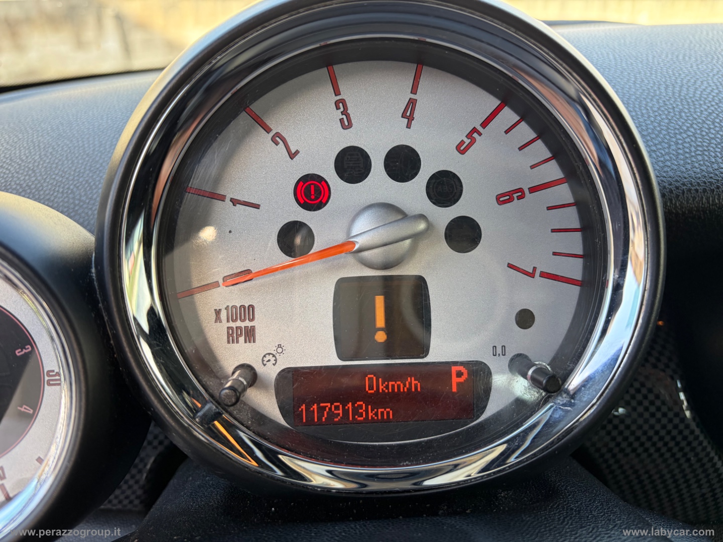 Mini Cooper SD Cabrio - immagine 11