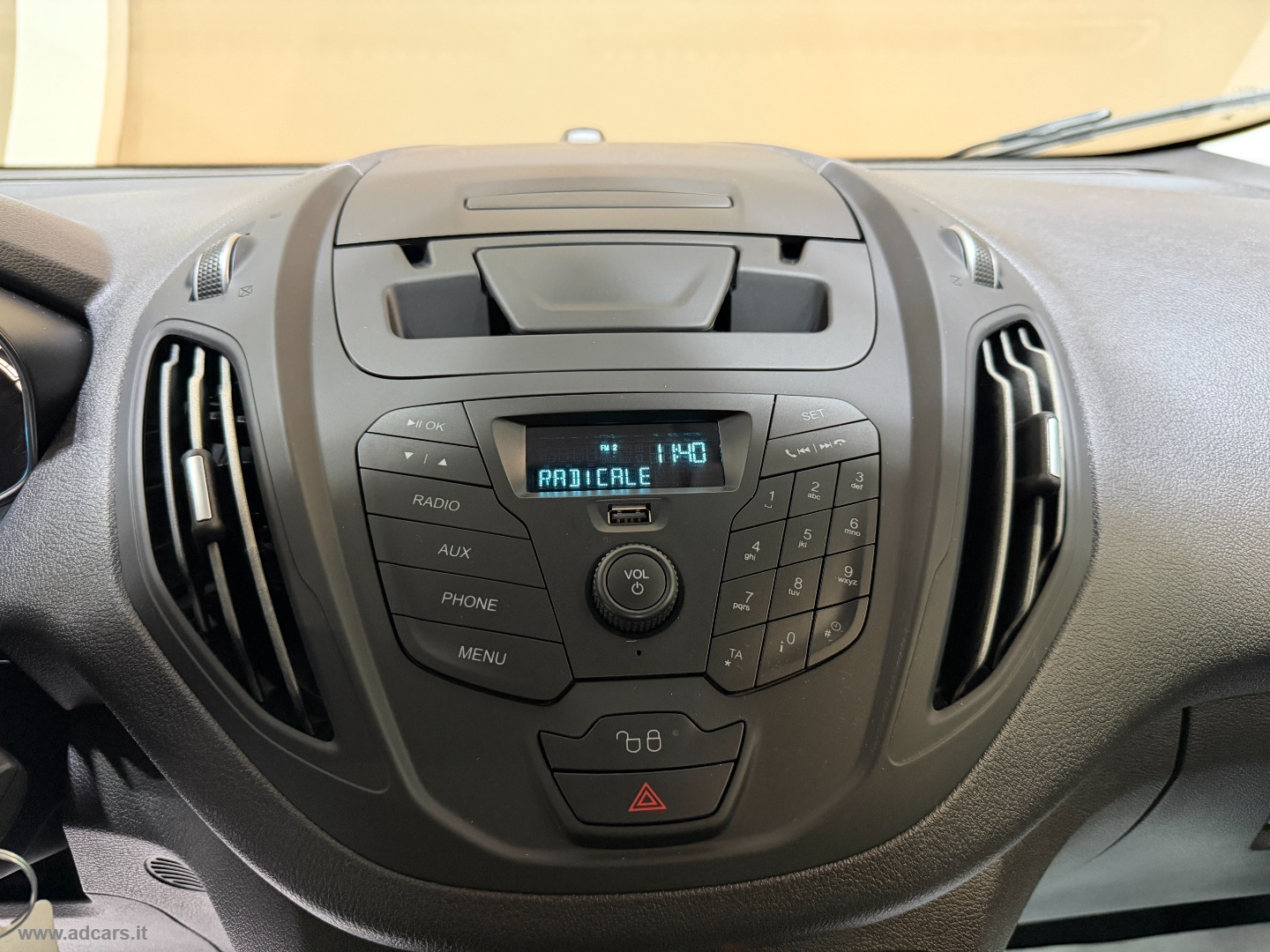 Tourneo Connect 1.0 EcoBoost Plus *5 POSTI*DOPPIA PORTA*VETRI SCURI* - immagine 11
