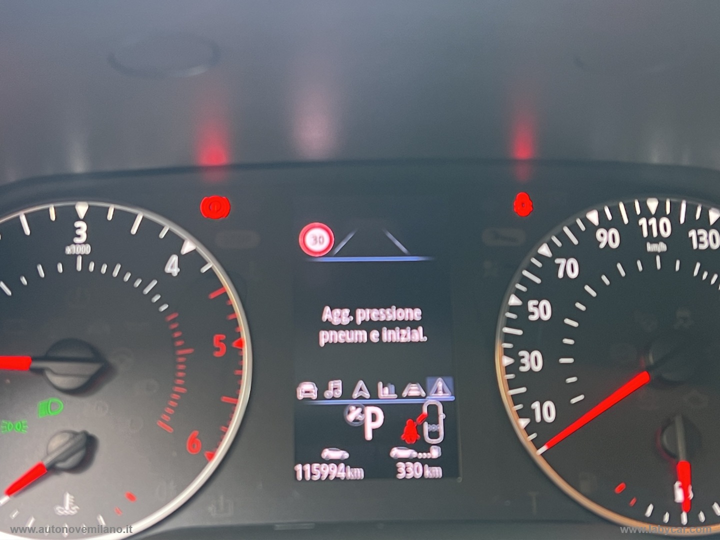 Captur Blue dCi 8V 115 CV EDC Business WWW.AUTONOVEMILANO.IT - immagine 11