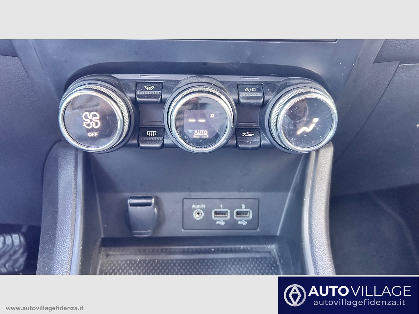 Captur Full Hybrid E-Tech 145 CV Techno - immagine 11