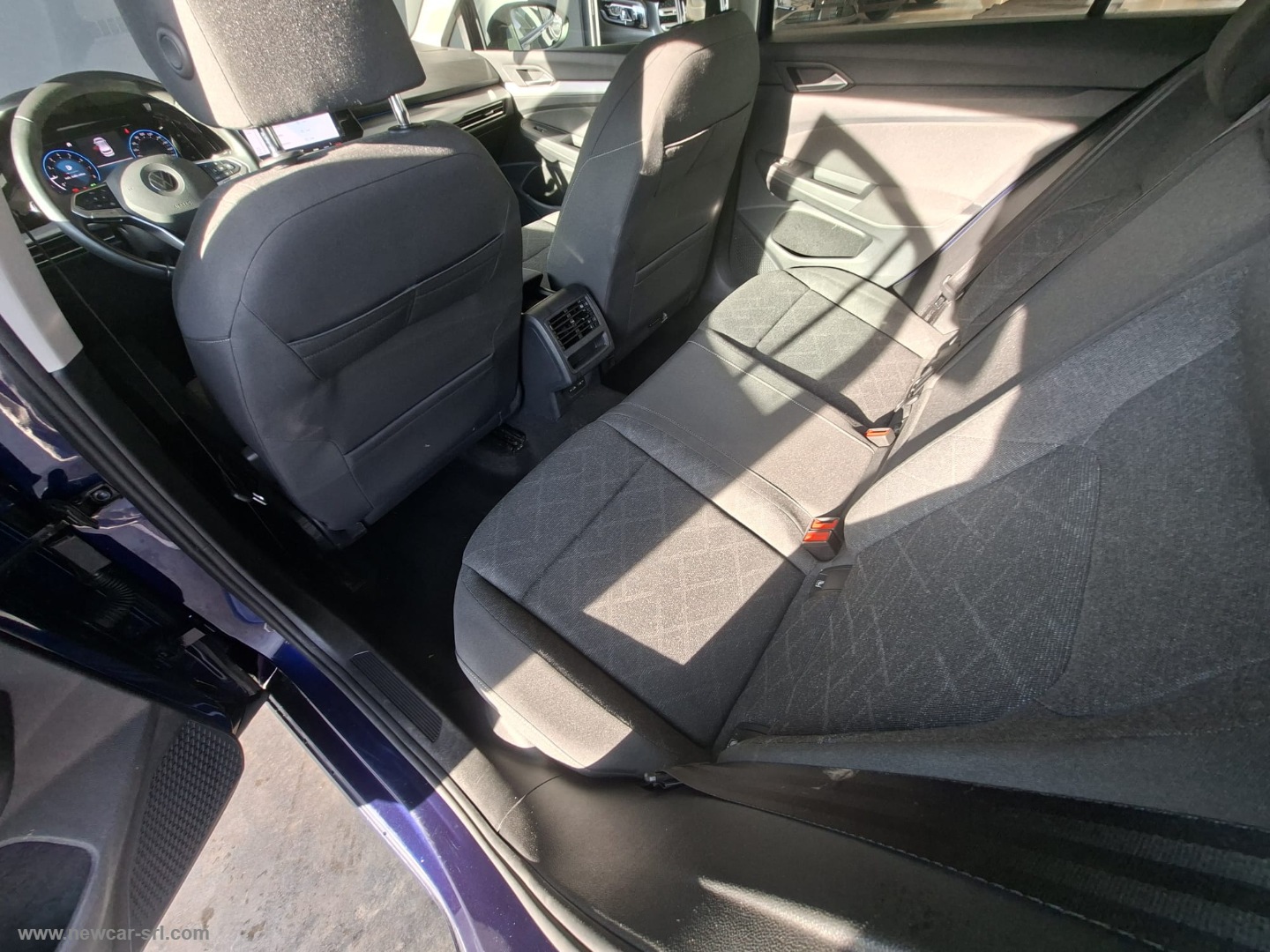 Golf 1.0 eTSI EVO DSG Life - immagine 11