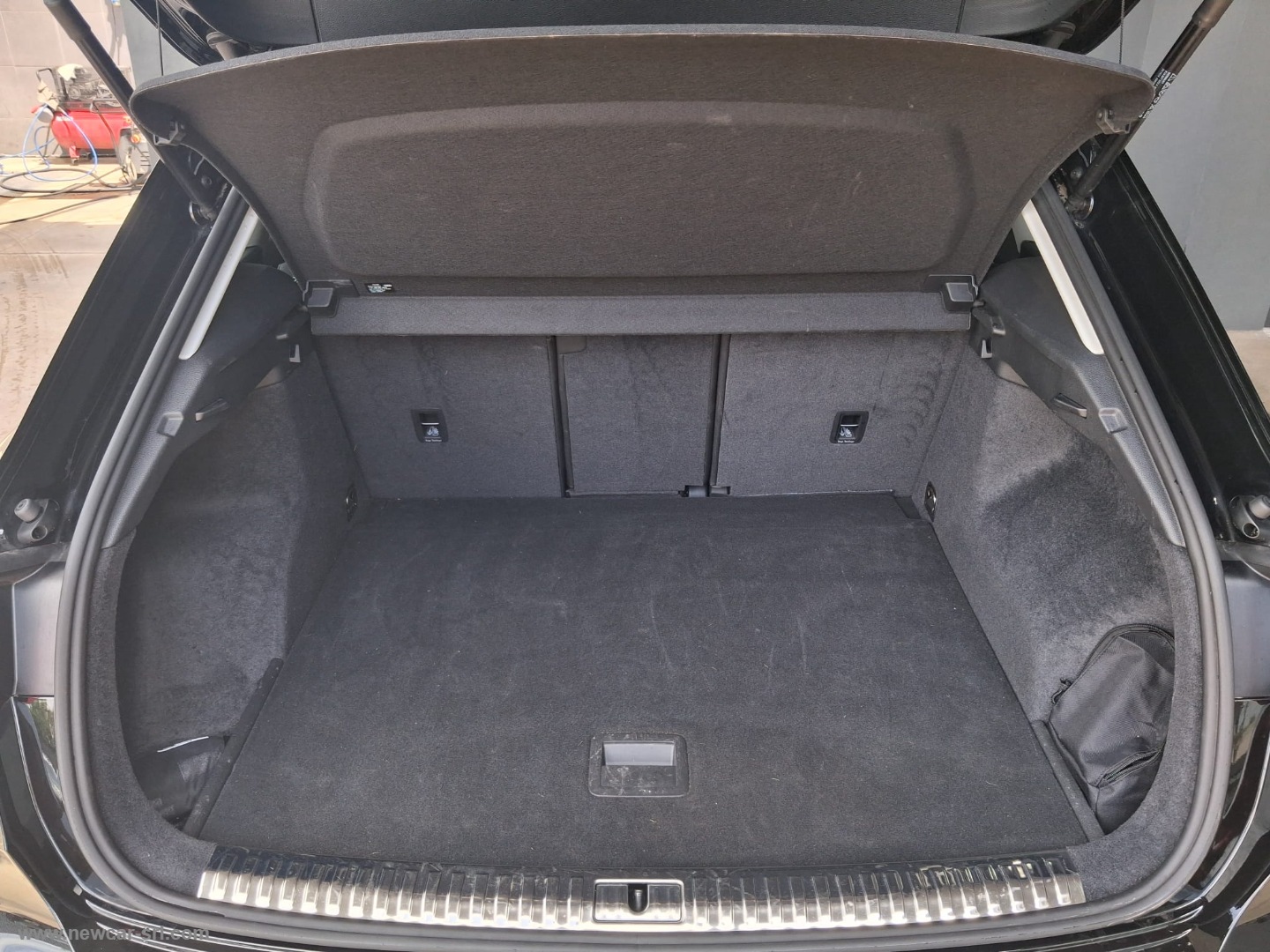 Q3 SPB 35 TDI S tronic Identity Black - immagine 11