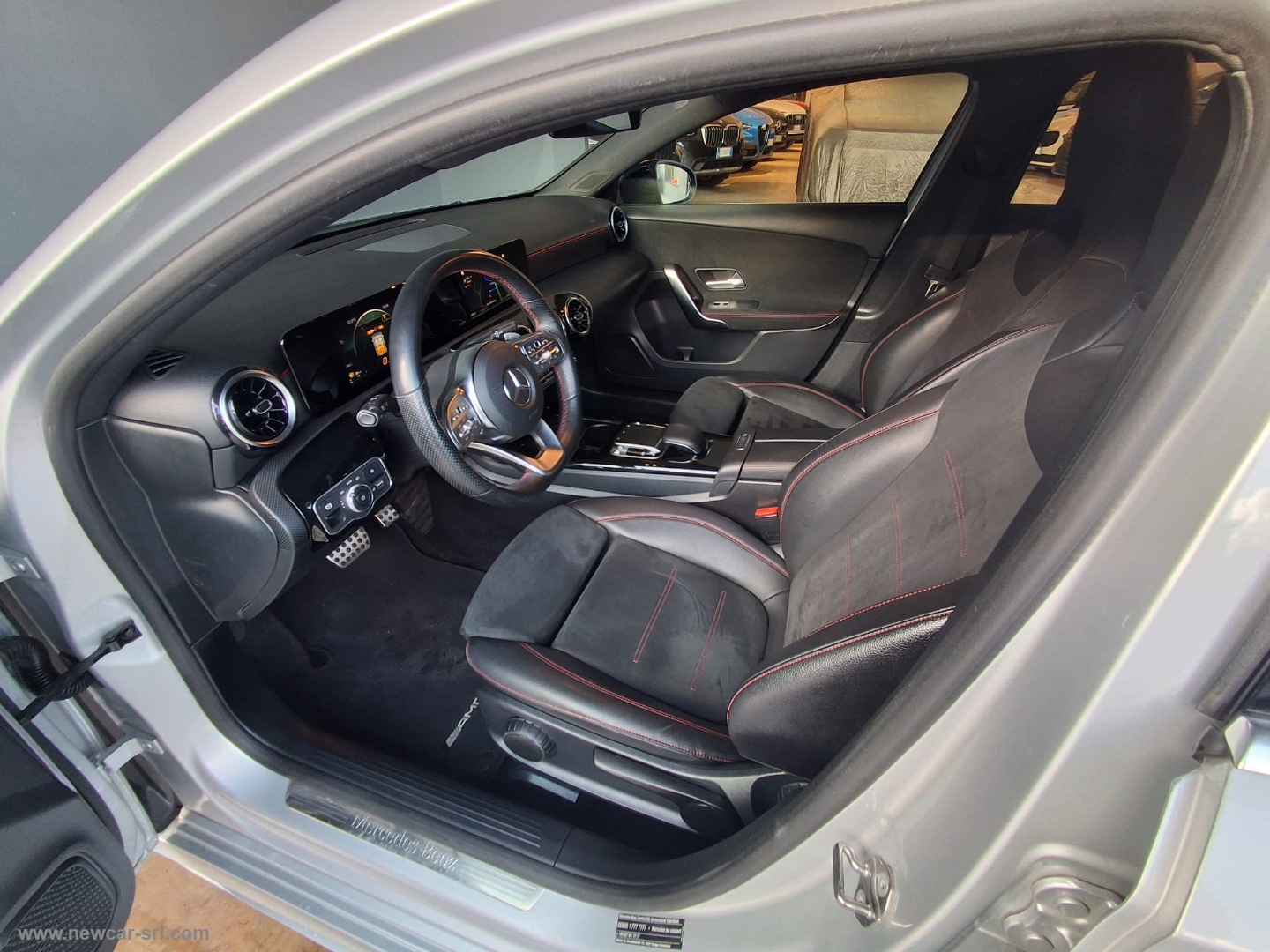 A 200 Automatic Executive - immagine 11