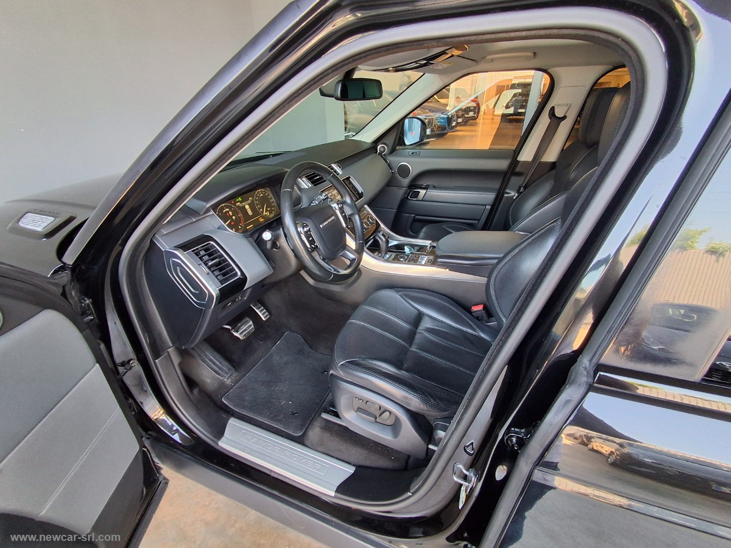 Range Rover 3.0 TDV6 HSE - immagine 11
