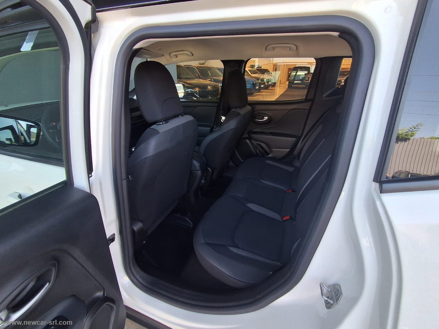 Renegade 1.6 Mjt 130CV Limited - immagine 11