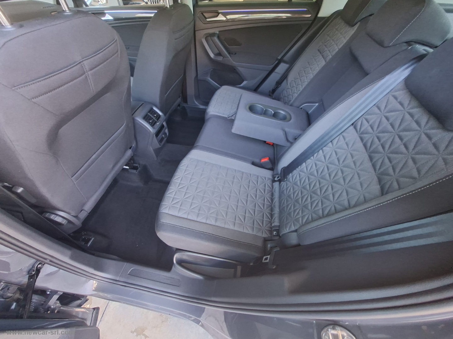 Tiguan 2.0 TDI 150CV SCR DSG Life - immagine 11
