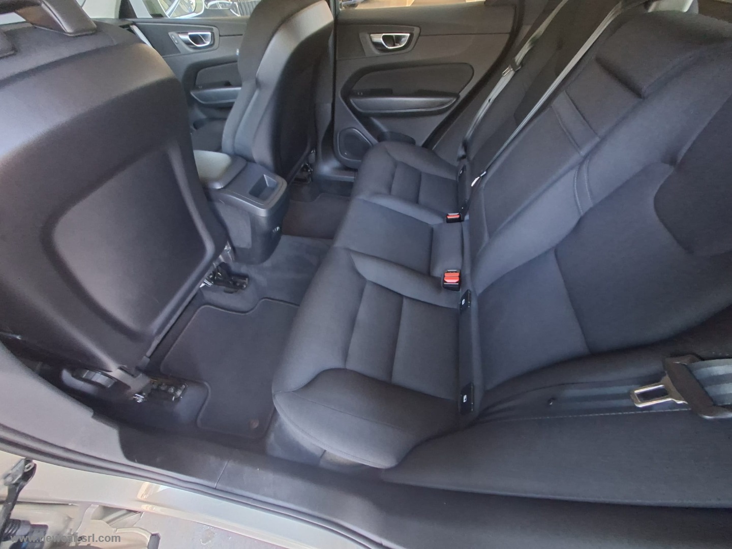XC60 B4 Geartronic Momentum - immagine 11