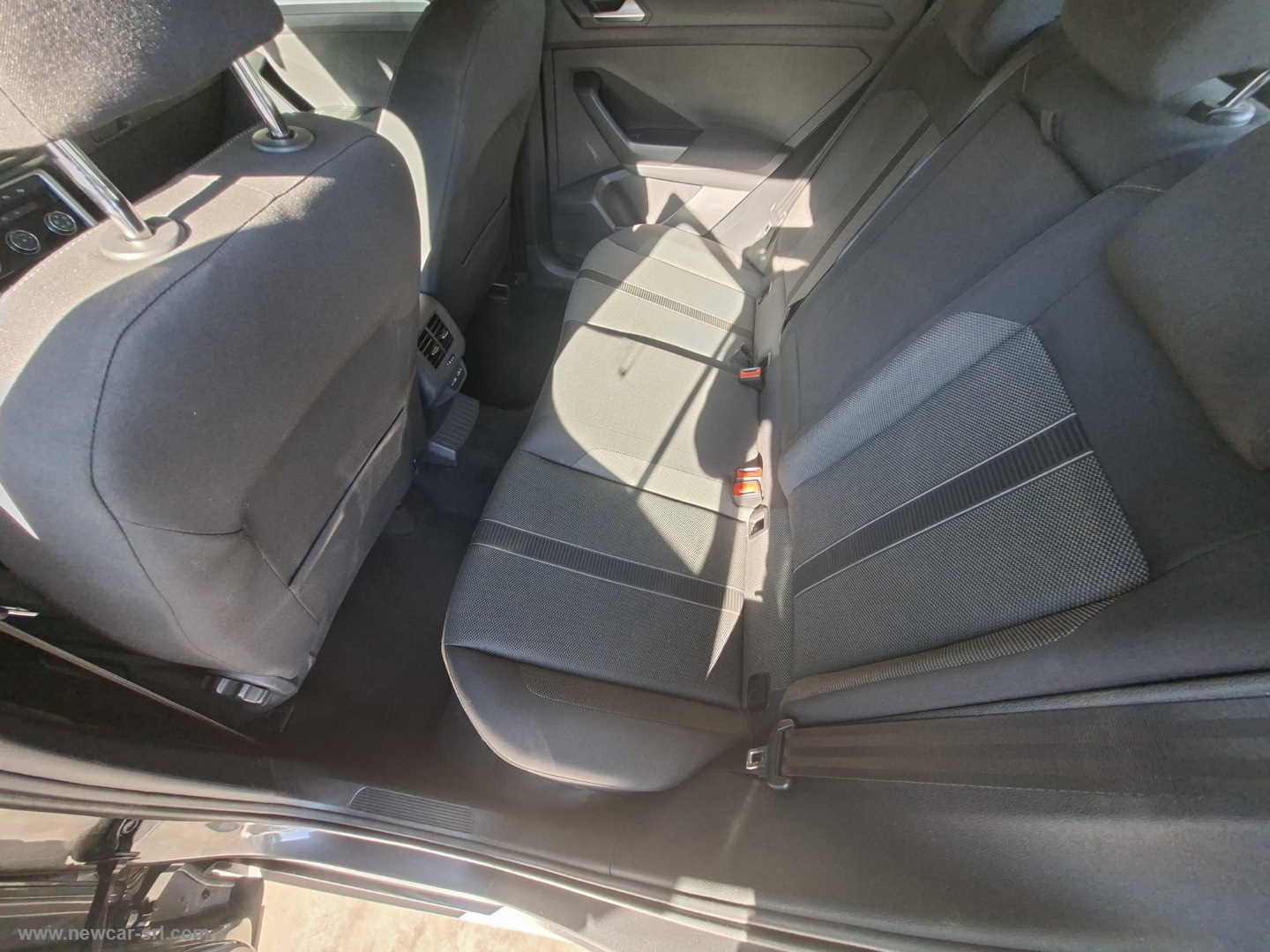 T-Roc 2.0 TDI SCR Life - immagine 11