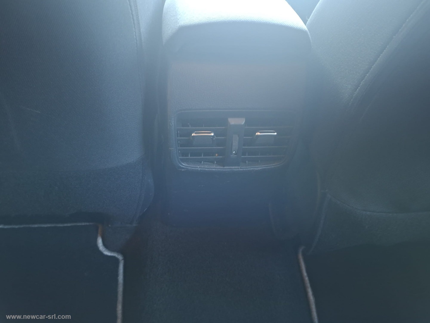 Corolla 1.8 Hybrid Active - immagine 11