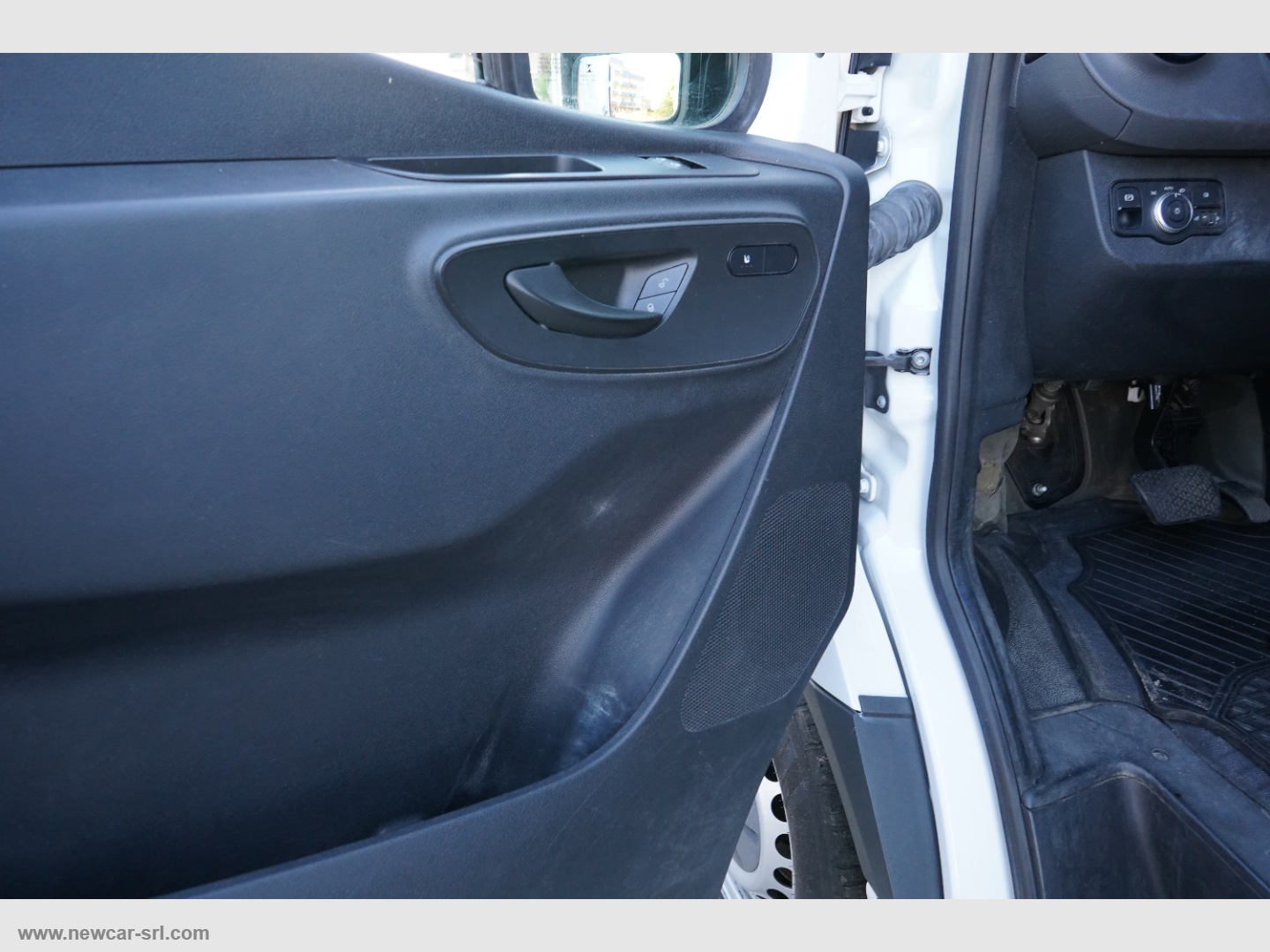 eSprinter Furgone 55 kWh - immagine 11