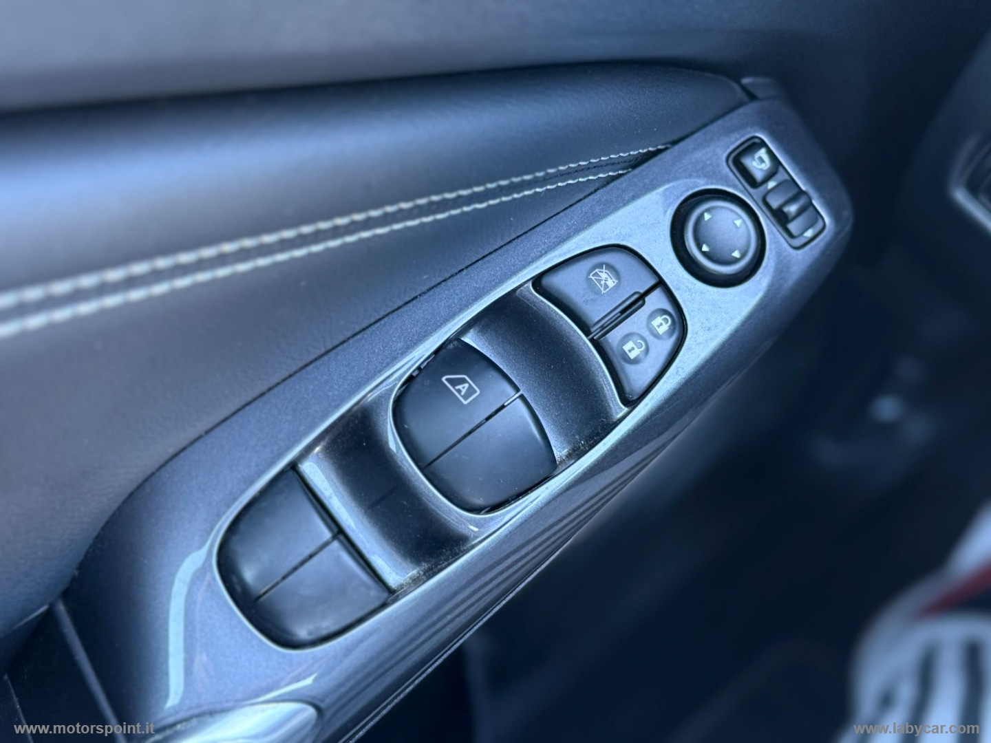 Juke 1.0 DIG-T 114 CV N-Connecta - immagine 11