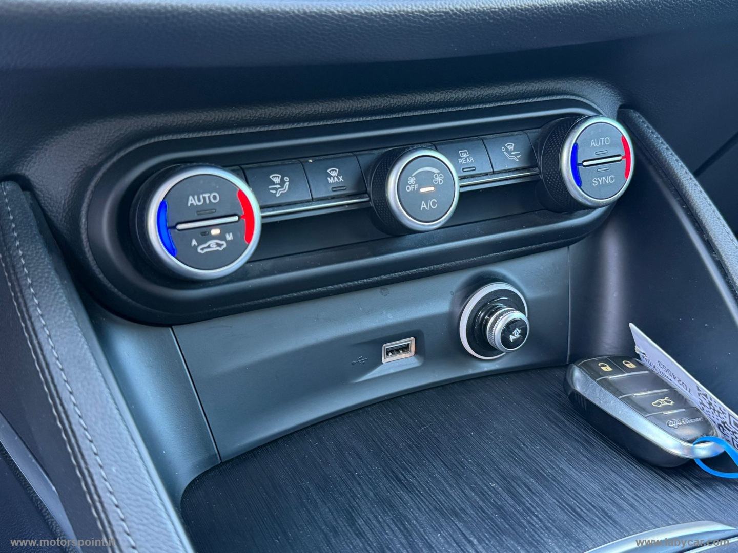 Stelvio 2.2 T.diesel 160CV AT8 RWD Bus. - immagine 11