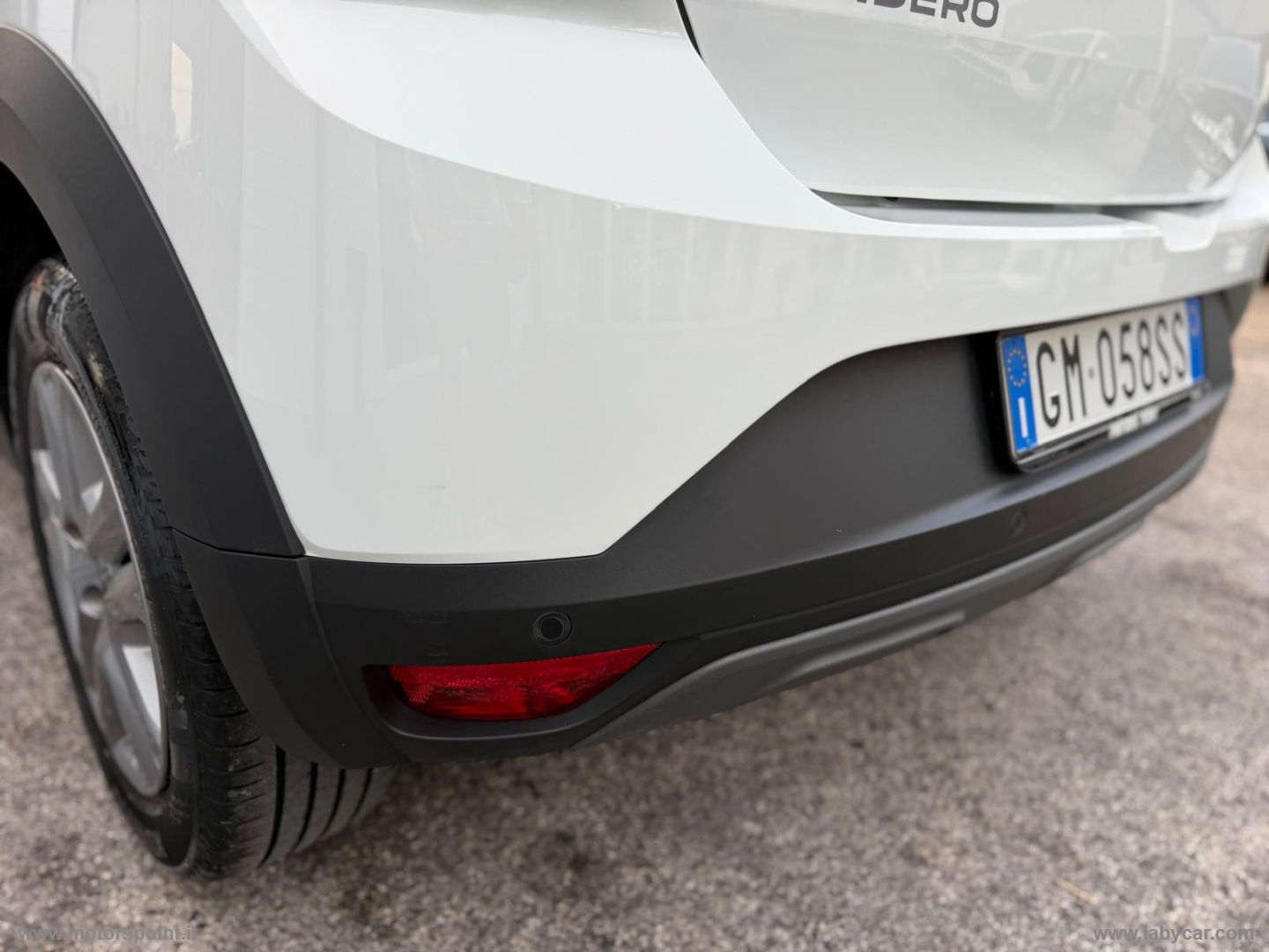 Sandero Stepway 1.0 TCe ECO-G Expression - immagine 11