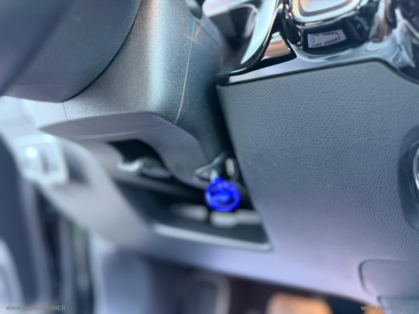 B 250 e hybrid EQ Business Extra PLUG-IN - immagine 11