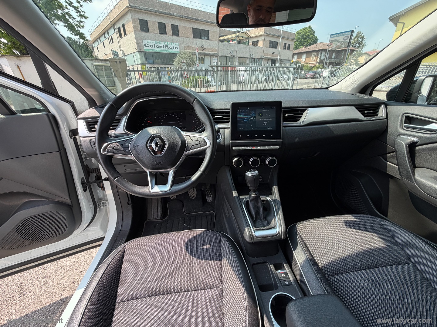Captur TCe 12V 90 CV Intens - immagine 11