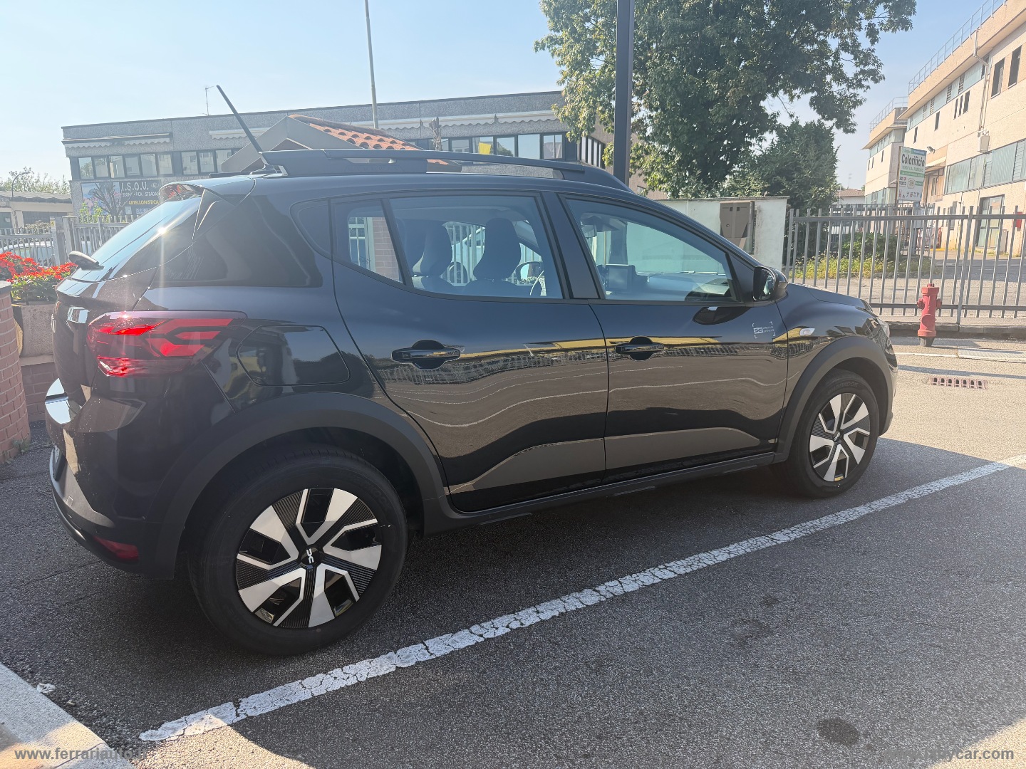 Sandero Stepway 1.0 TCe ECO-G Expression 5.000 KM!!!! - immagine 11