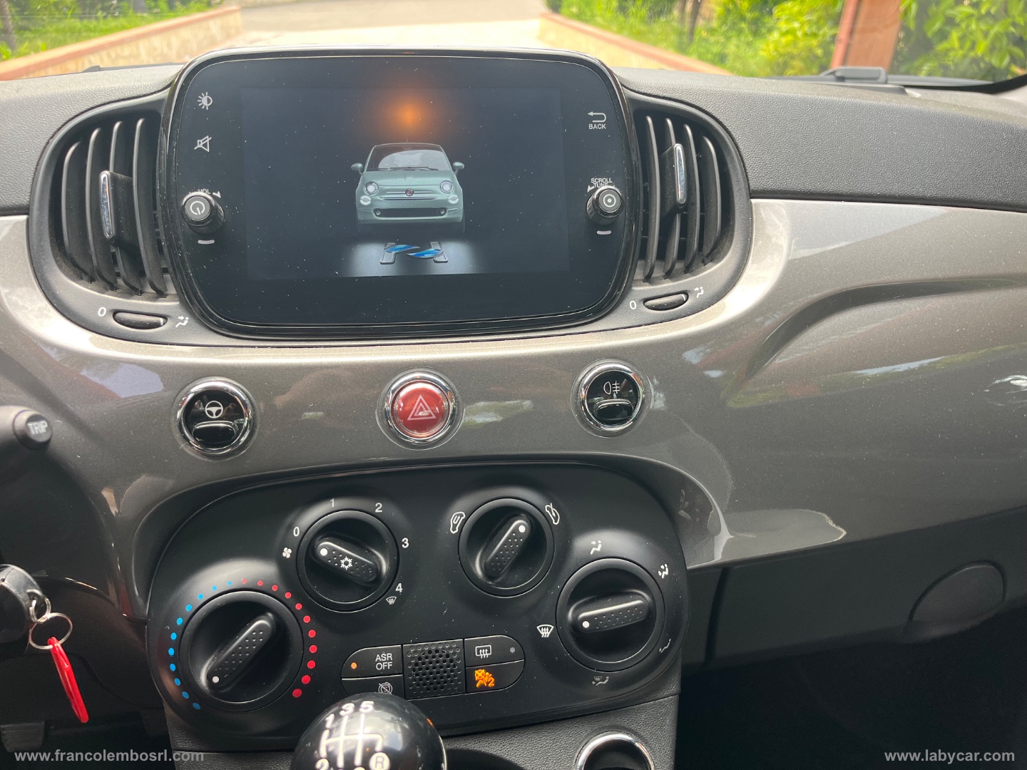 500 C 1.0 Hybrid Dolcevita - immagine 11