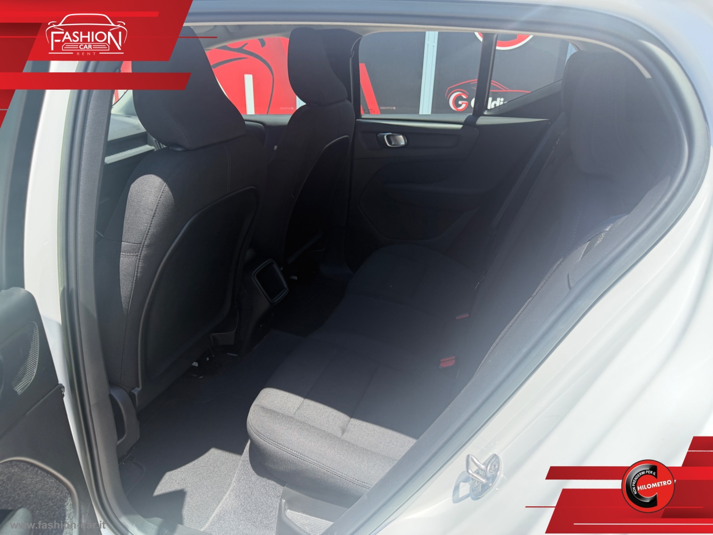 XC40 T2 Core - immagine 11