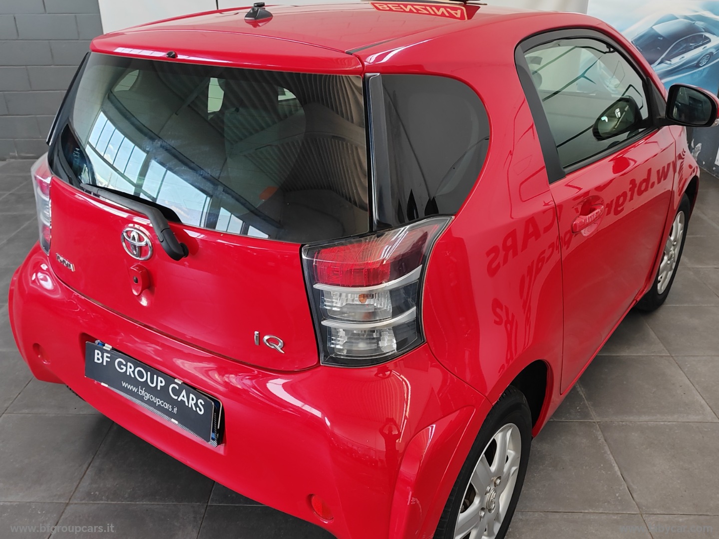 IQ 1.0 VVT-I - immagine 11