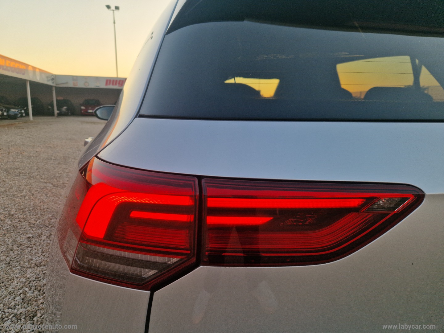 Golf 2.0 TDI 150 CV DSG R-Line - immagine 11