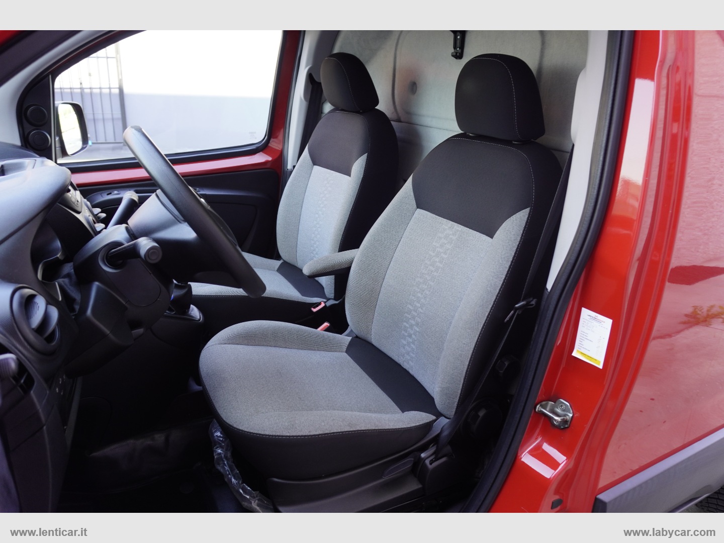 Fiorino 1.3 MJT 95CV Furg. Adventure Allestito - immagine 11