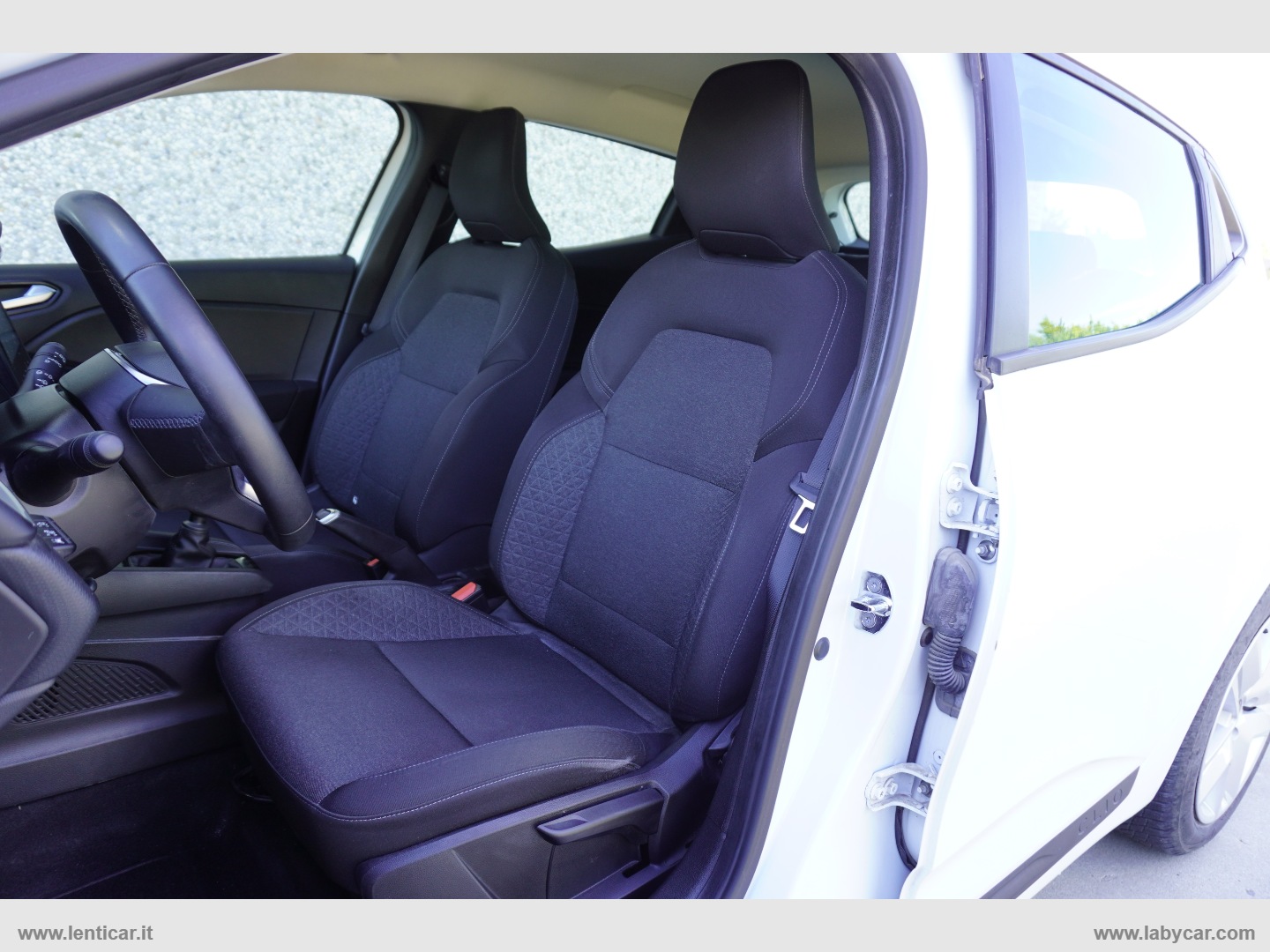 Clio TCe 90 CV 5p. Business Euro 6D-Temp - immagine 11