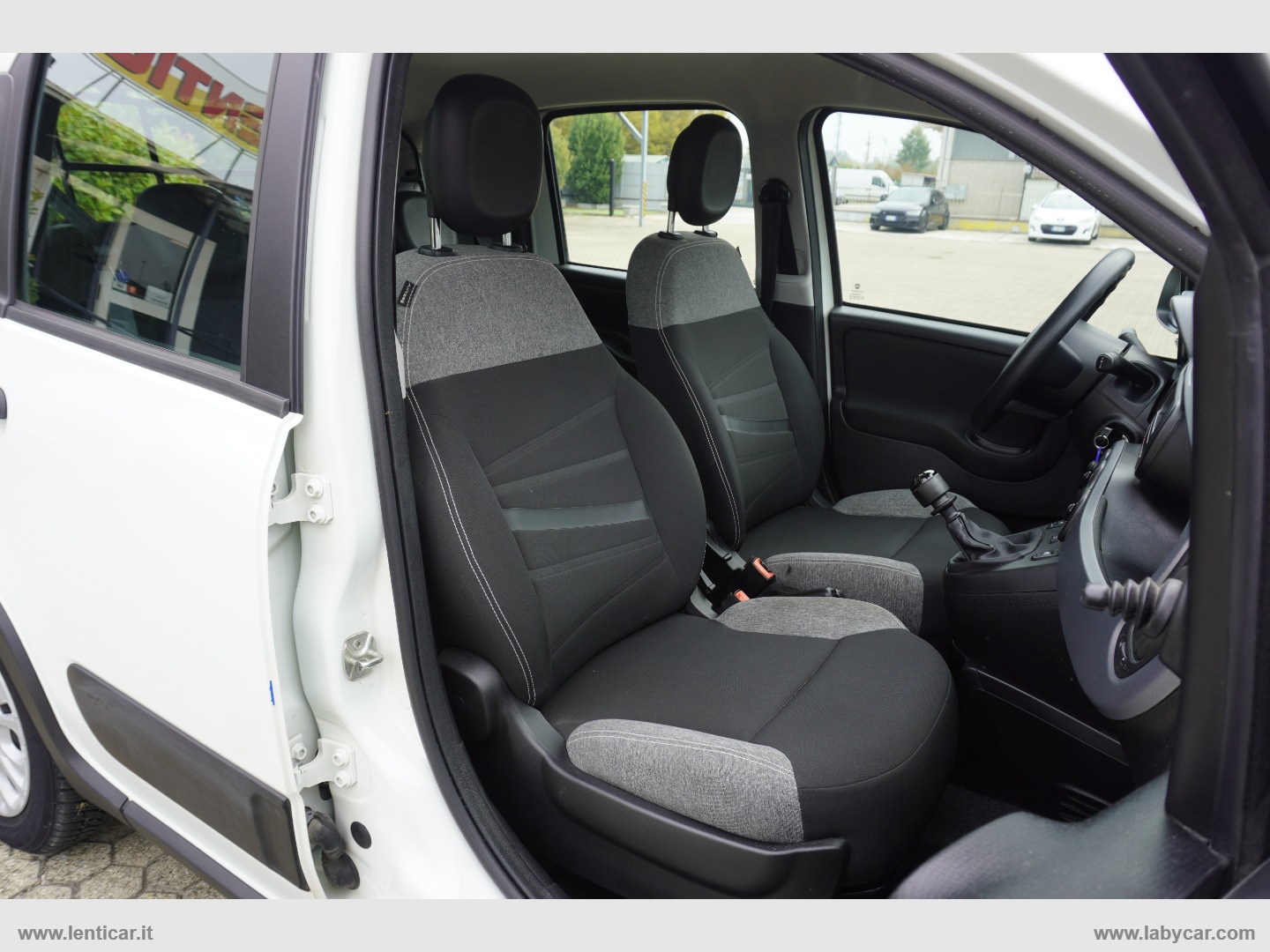 Panda 1.0 GSE Hybrid Street Van 4 p.ti - immagine 11