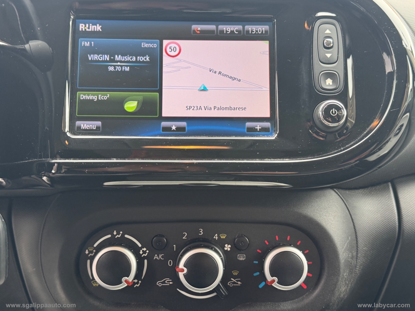 Twingo SCe EDC Lovely - immagine 11
