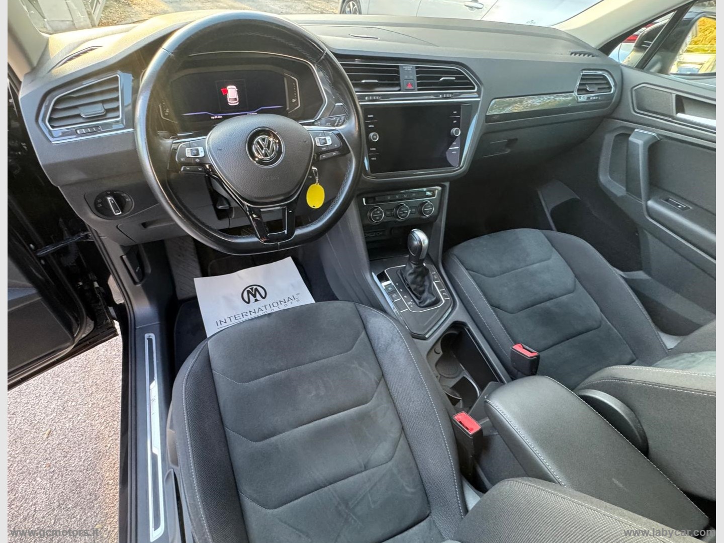 Volkswagen Tiguan 2.0 TDI DSG Advanced BMT - Immagine 11