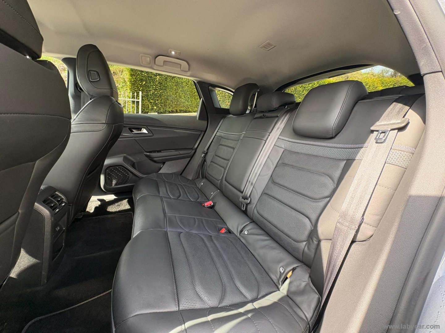 Citroën C5 X X PureTech 130 S&S EAT8 Plus - Immagine 11