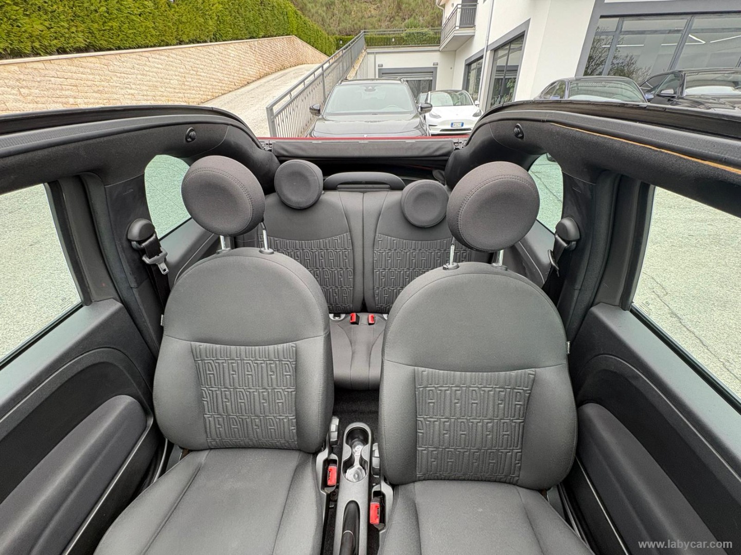 500 C 1.0 Hybrid Dolcevita - immagine 11