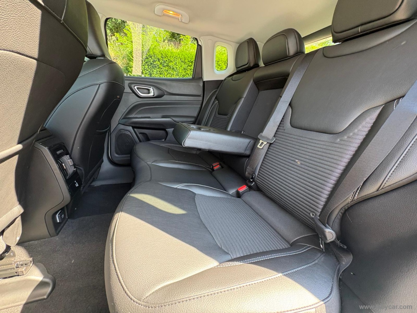 Jeep Compass 1.3 T4 2WD Night Eagle - Immagine 11