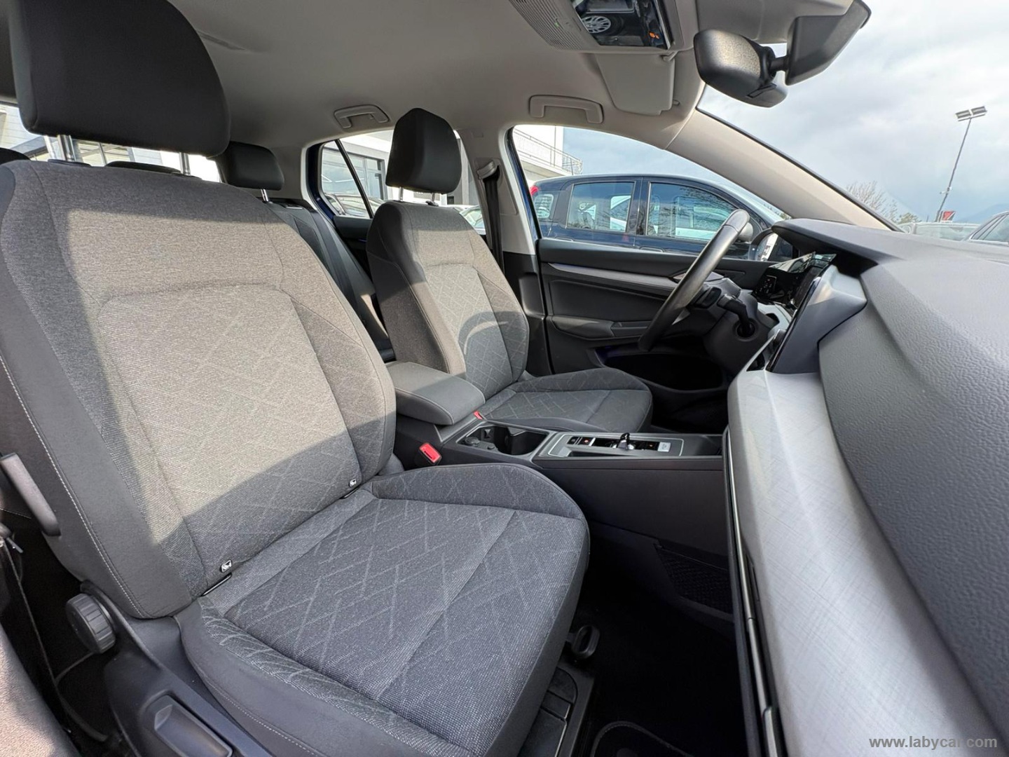 Golf 1.0 eTSI EVO DSG Life - immagine 11