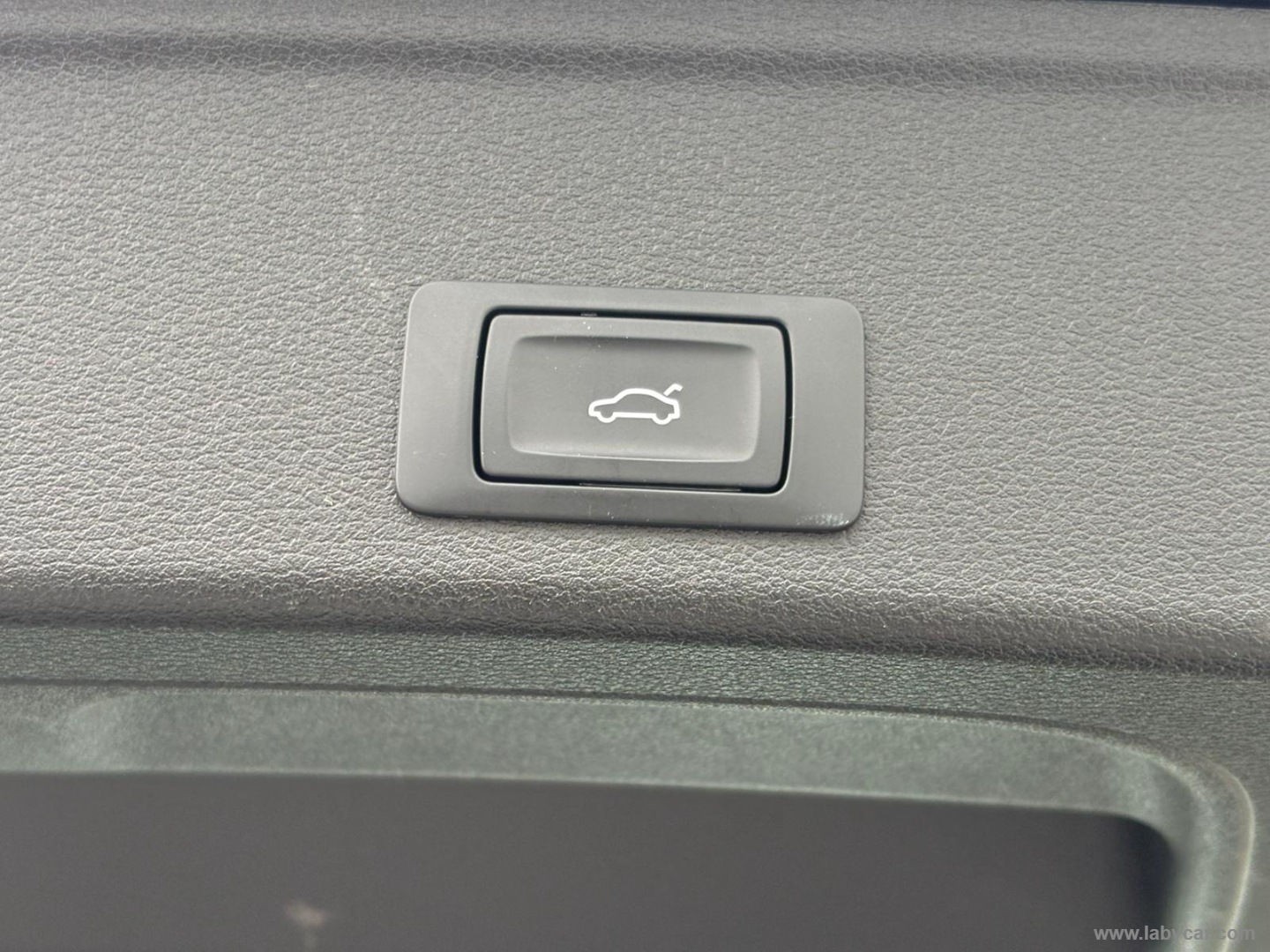 A4 Avant 40 TDI S tronic S line edition - immagine 11