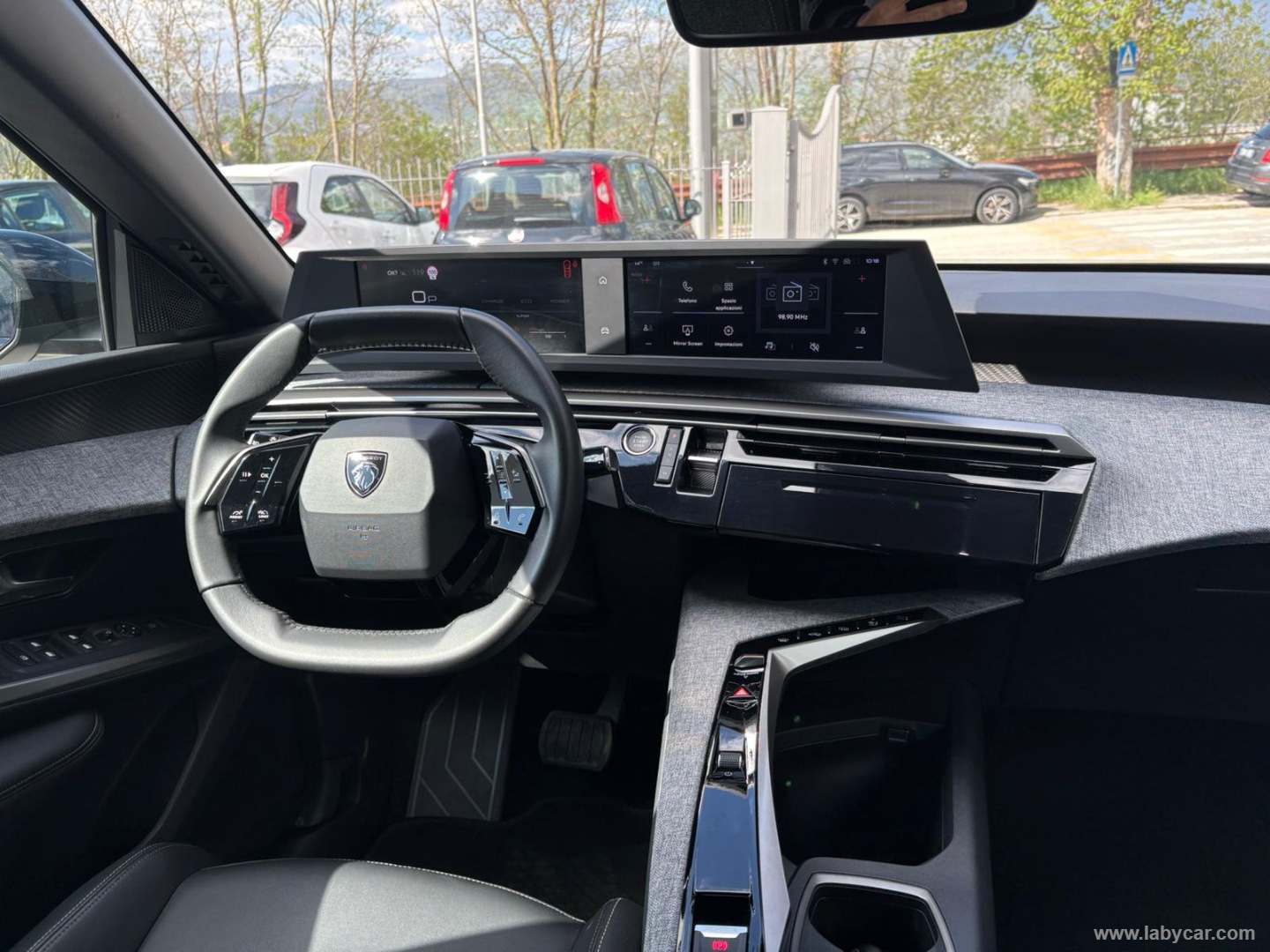 3008 Hybrid 136 e-DCS6 Allure - immagine 11