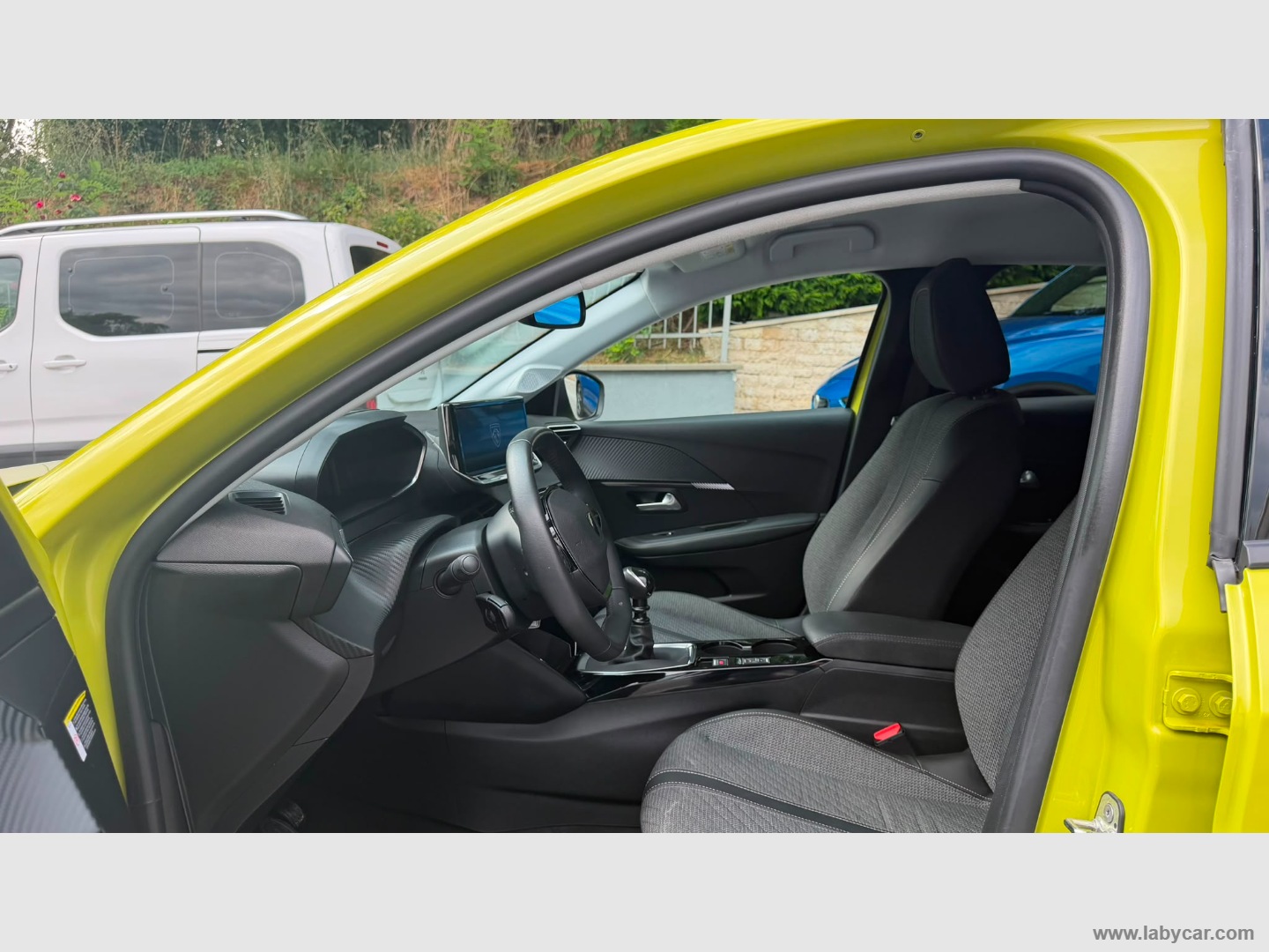 Peugeot 208 PureTech 100 S&S 5p. Allure - Immagine 11