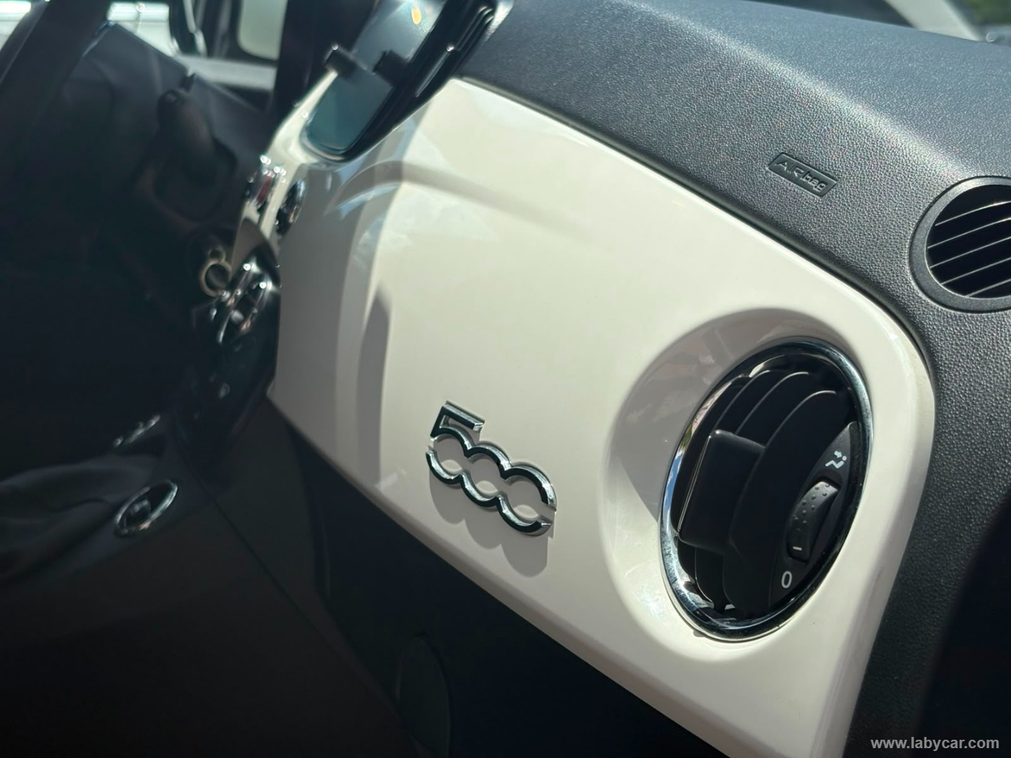 Fiat 500 1.0 Hybrid Dolcevita - Immagine 11