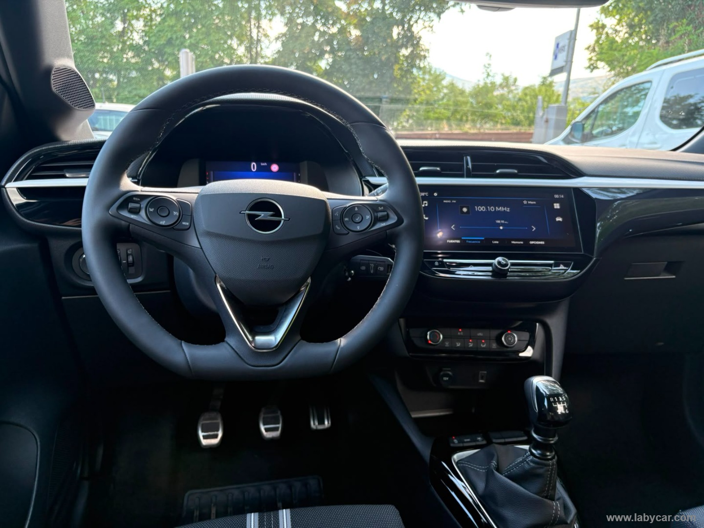 Opel Corsa 1.2 100 CV GS - Immagine 11