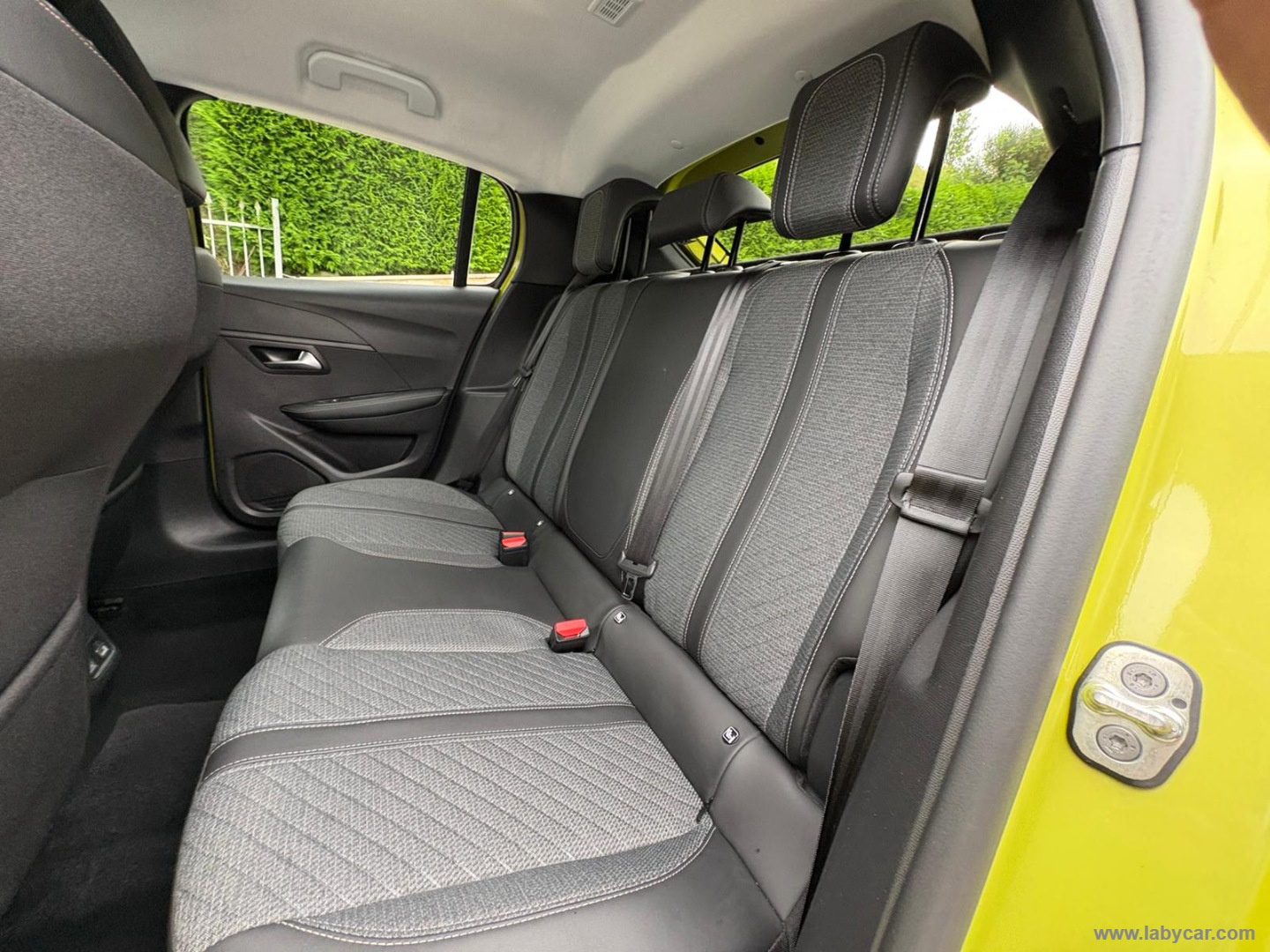 Peugeot 208 PureTech 100 S&S 5p. Allure - Immagine 11