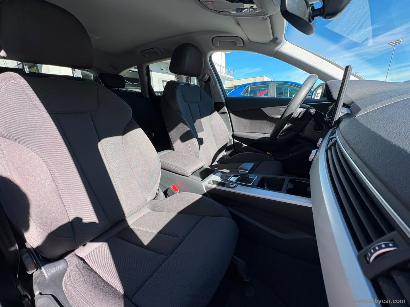 A4 Avant 35 TDI/163CV S tr. Business Adv - immagine 11