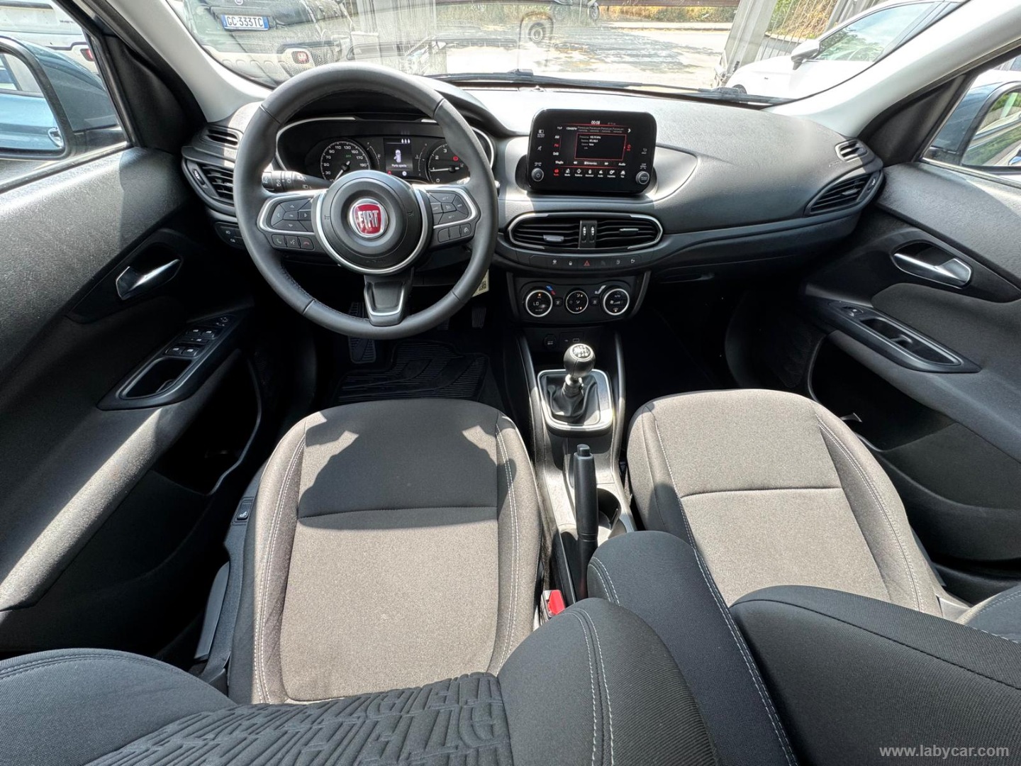 Fiat Tipo 1.6 Mjt S&S SW City Life - Immagine 11