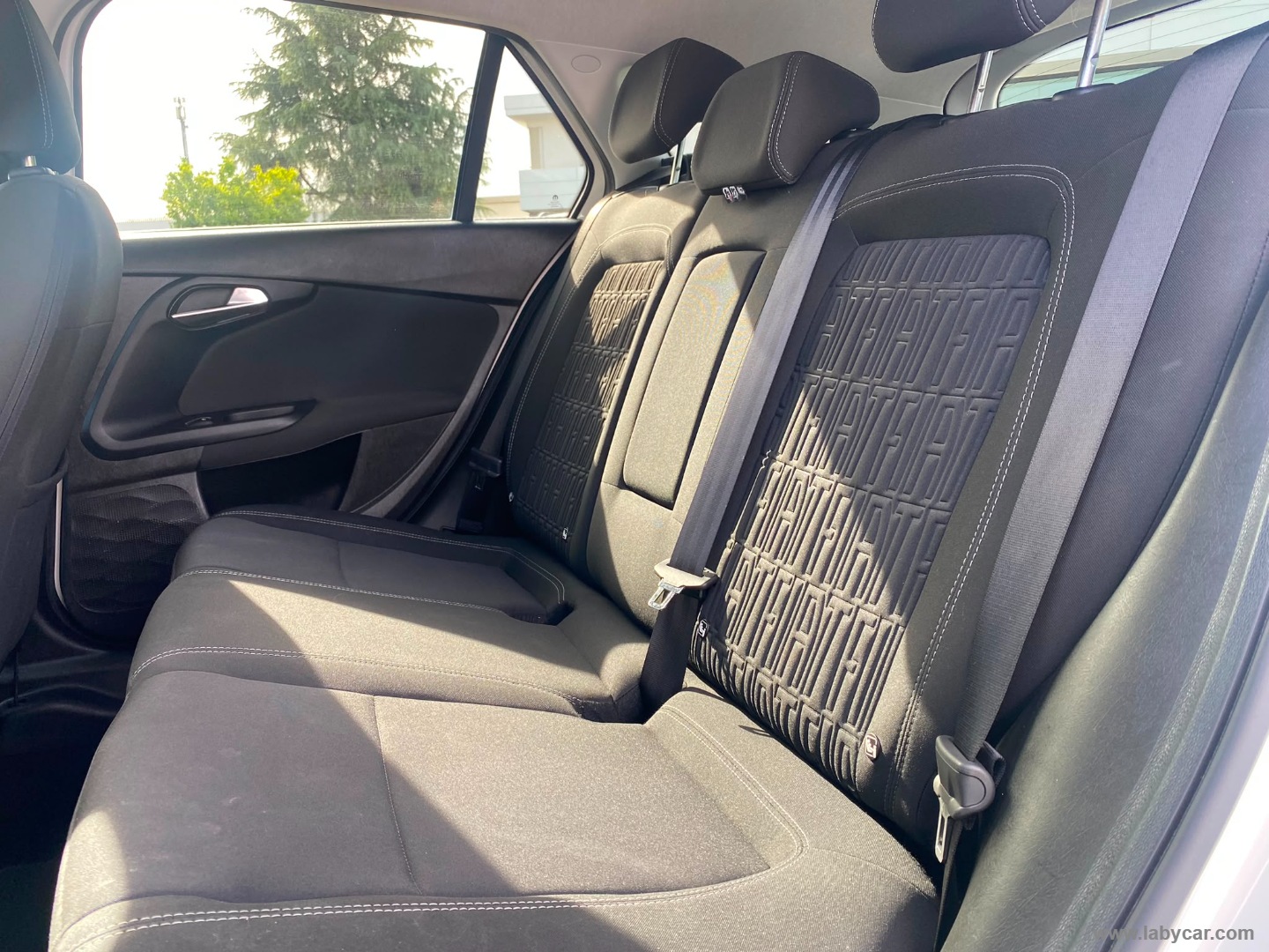Fiat Tipo 1.6 Mjt S&S SW City Life - Immagine 11