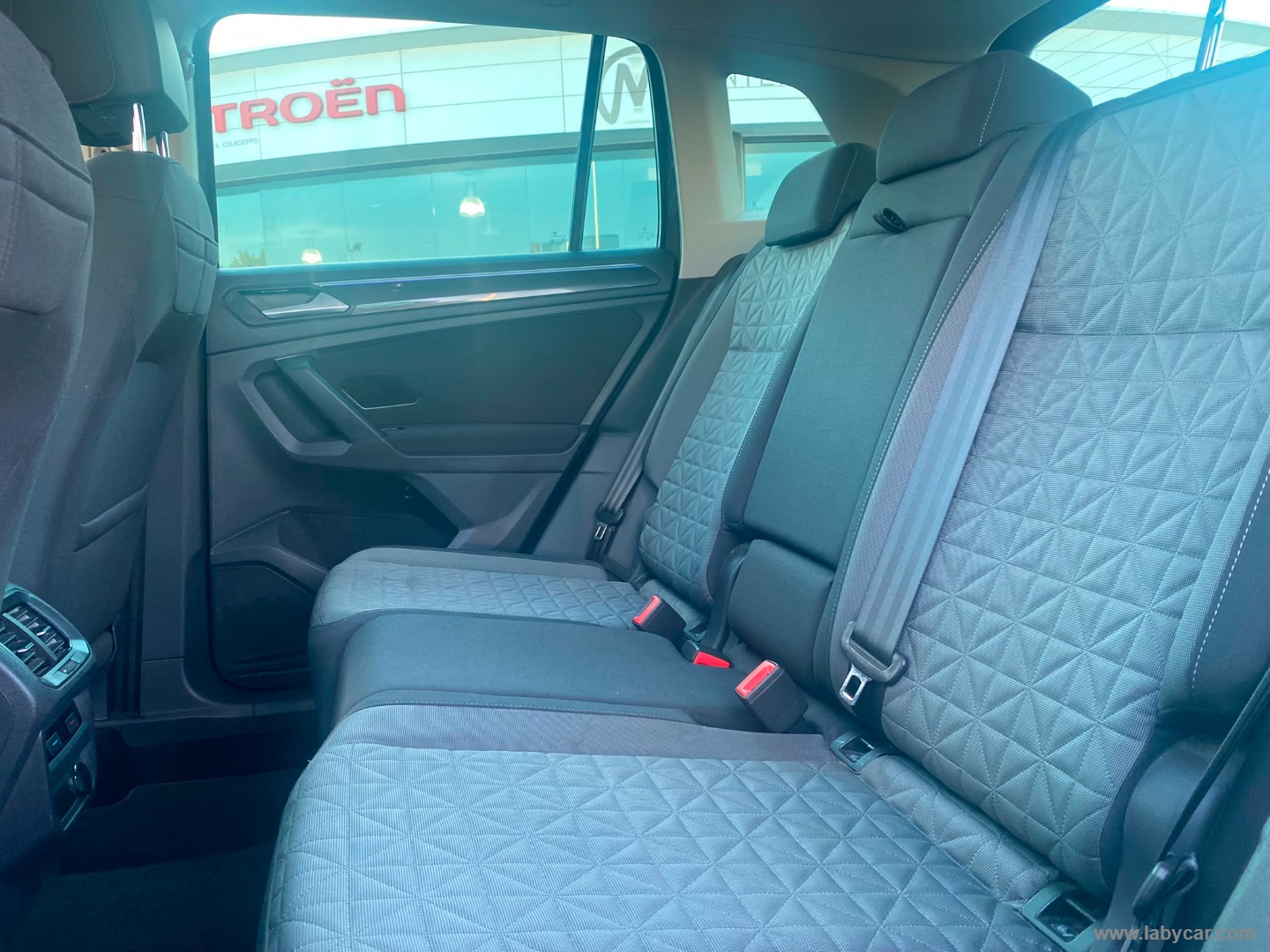 Volkswagen Tiguan 1.4 TSI eHYBRID DSG Life - Immagine 11