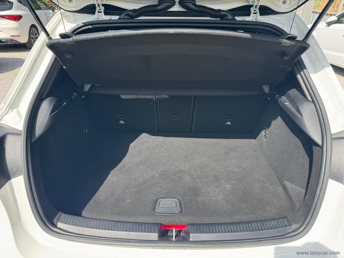 Mercedes-Benz Classe A A 250 e Automatic Plug-in hybrid Premium - Immagine 11